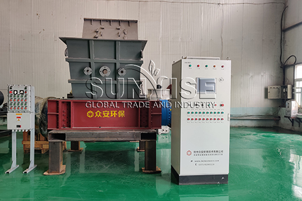 Hammer crusher for e-waste recycling.